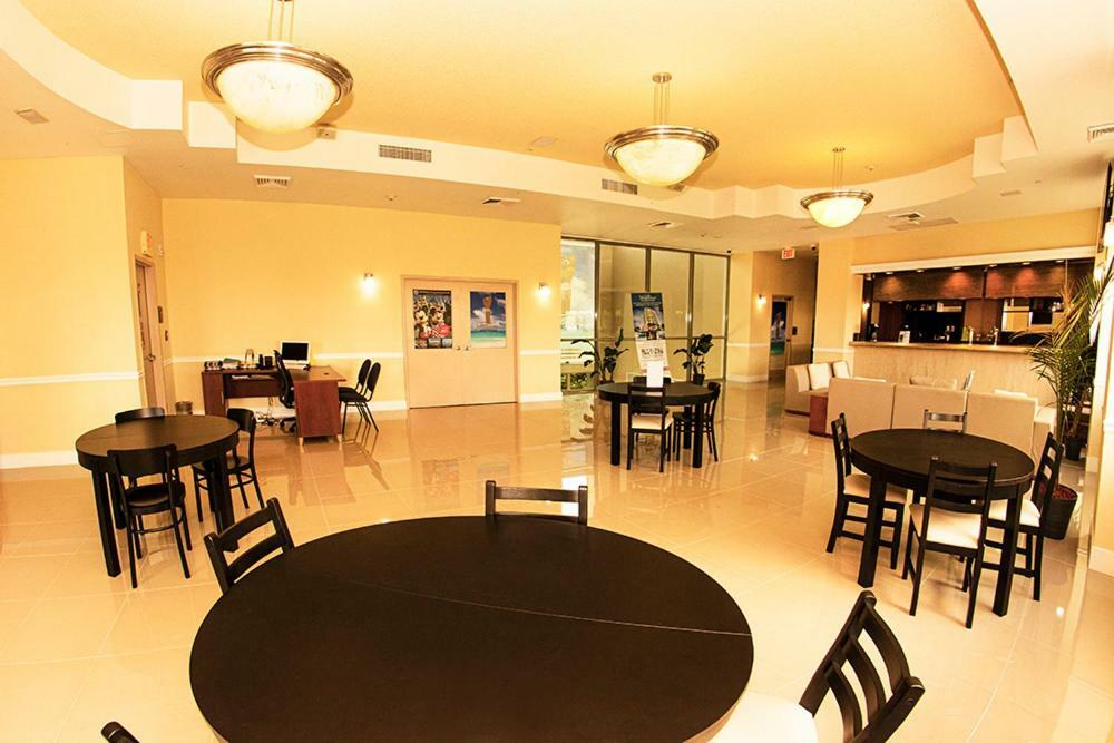 מלון North Bay Village Casablanca West Tower מראה חיצוני תמונה