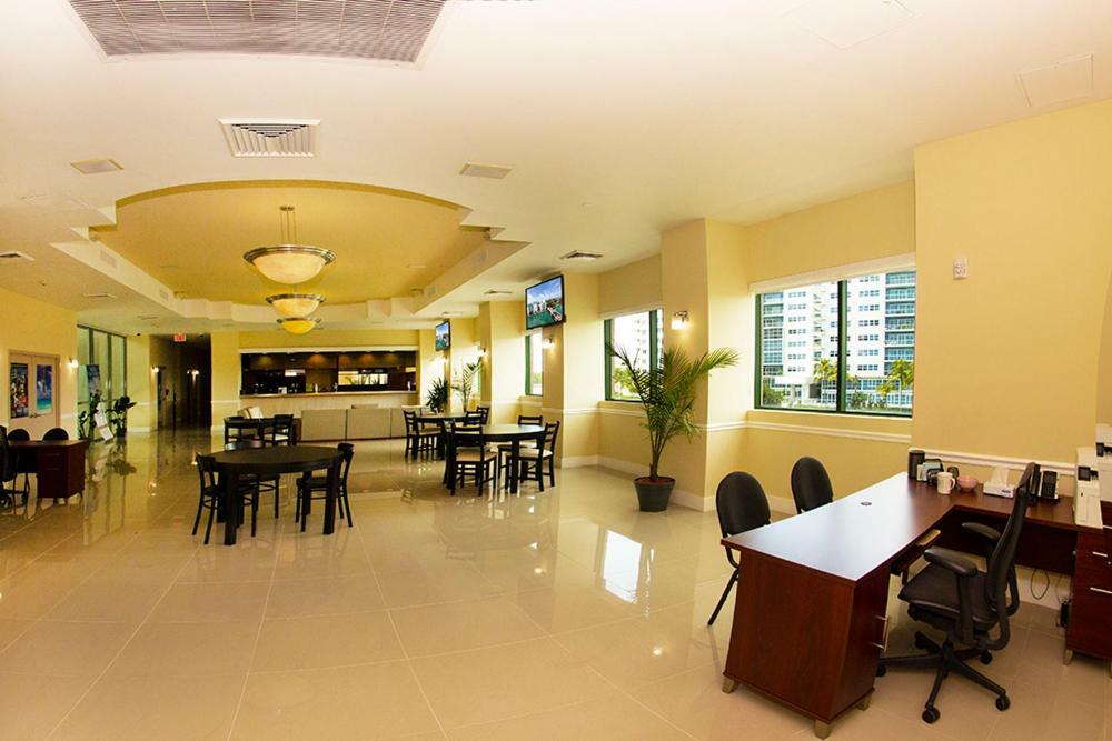 מלון North Bay Village Casablanca West Tower מראה חיצוני תמונה