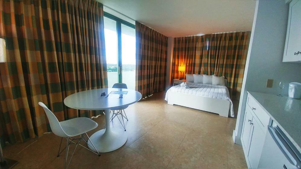 מלון North Bay Village Casablanca West Tower מראה חיצוני תמונה